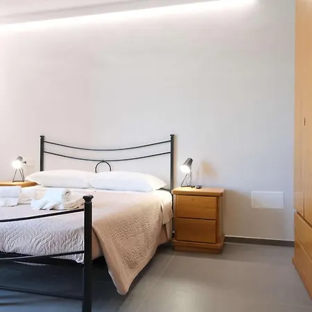 Case Vr Holiday Resirenza Verona Exterior photo
